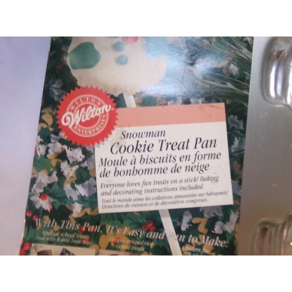 Wilton Snowman Cookie Treat Pan 1996 Vintage Holiday Baking Mold 2105-8107